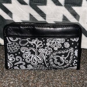 Black printed wallet